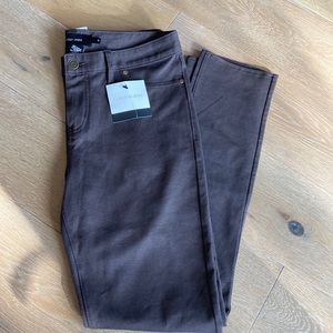 NWT Calvin Klein Jeans. Size 10. Color: Expresso